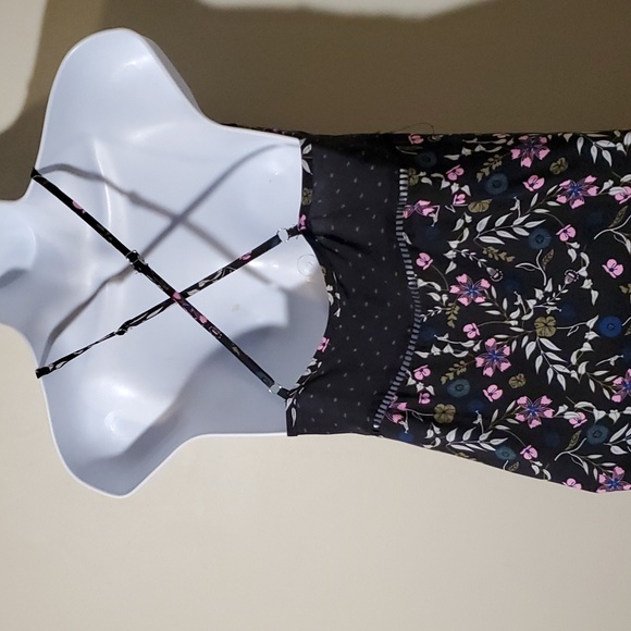 NWT Super Cute Ripzone Strappy Dress, Floral, Summer Beachwear ☀️ - Picture 7 of 9